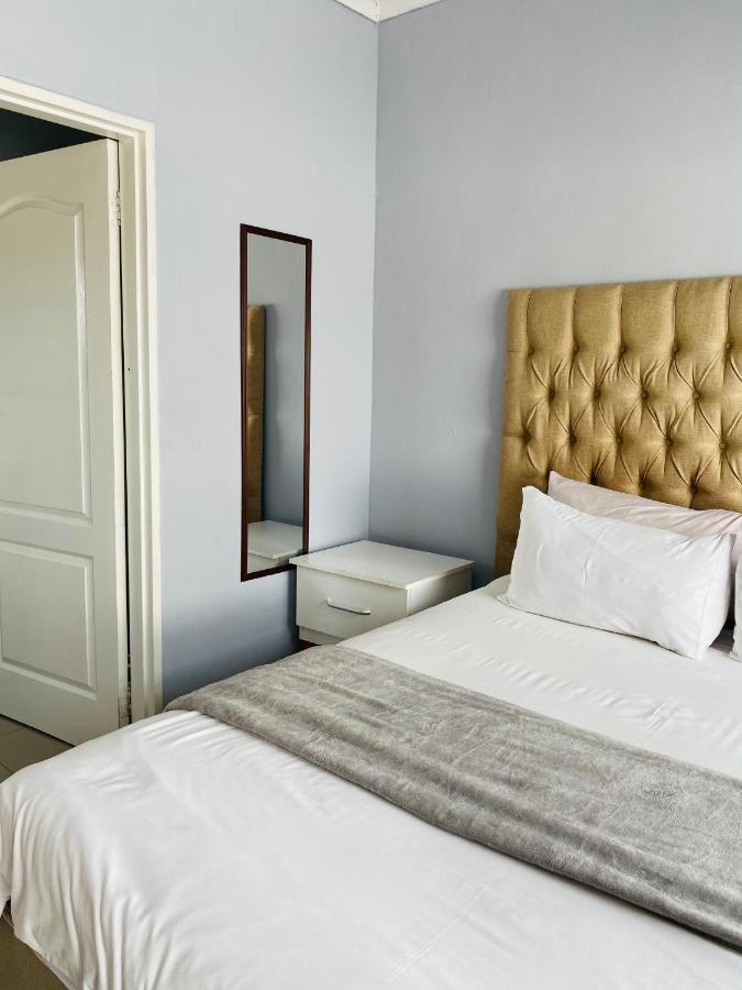 Infinity Bnb Gaborone Esterno foto